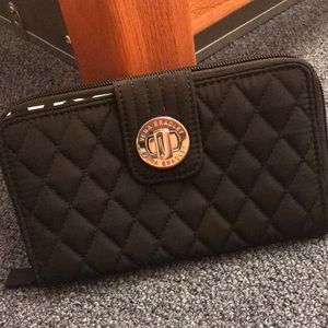 Vera Bradley Classic Black Turnlock Wallet
